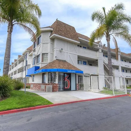 Motel 6-Chula Vista, CA - San Diego